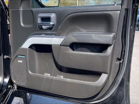 Used 2018 Chevrolet Silverado 1500 LTZ Z71 w/ LTZ Plus Package image 12