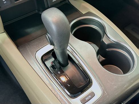 Used 2018 Honda Pilot EX-L image 19