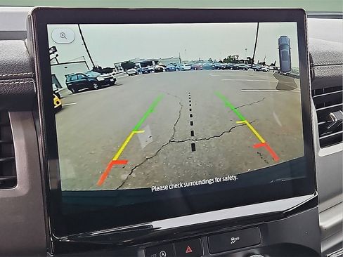 Used 2024 Ford Expedition Max XLT image 22