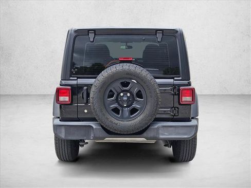Used 2024 Jeep Wrangler Unlimited Sport AWD/4WD image 7