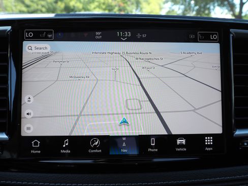 New 2025 Chrysler Pacifica Select w/ Uconnect Theater Family Group image 22