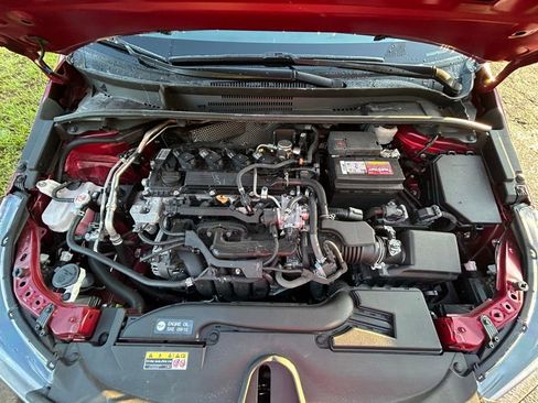 Used 2023 Toyota Corolla SE FWD image 11