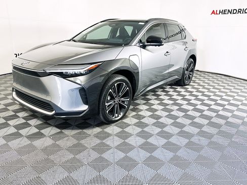 Used 2024 Toyota bZ4X Limited image 7