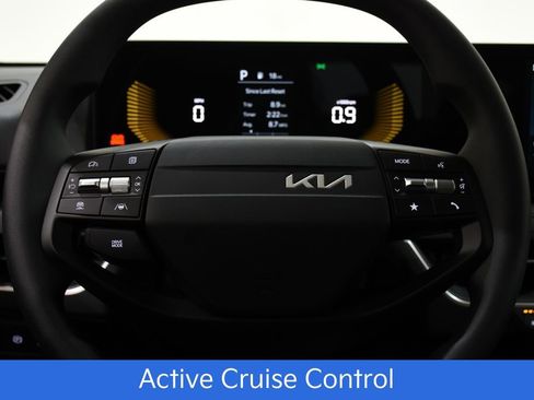 New 2026 Kia K4 LXS image 11