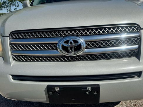 Used 2007 Toyota Highlander 2WD Hybrid image 13
