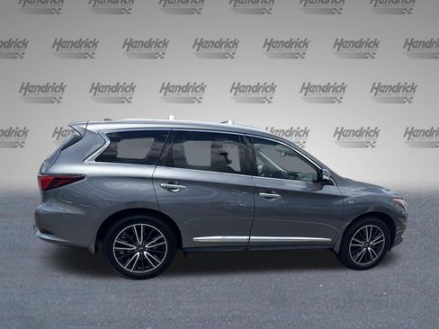 Used 2020 INFINITI QX60 Signature Edition FWD image 11