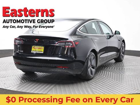 Used 2018 Tesla Model 3 RWD image 4