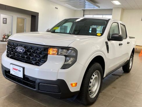 New 2025 Ford Maverick XL w/ Equipment Group 101A image 4