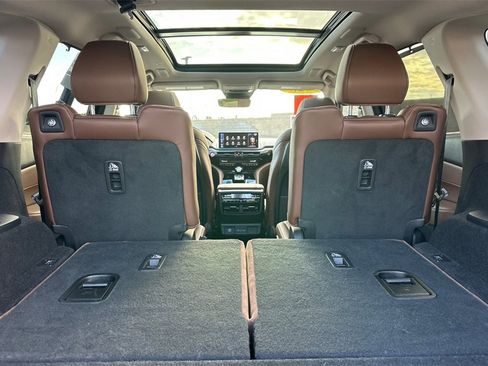 Used 2025 Acura MDX Technology Package image 16