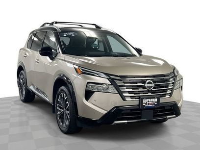 Used 2025 Nissan Rogue Platinum w/ Platinum Premium Package
