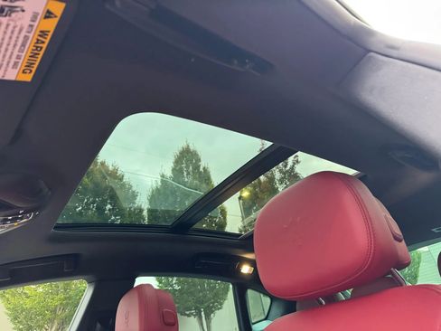 Used 2022 Maserati Levante GT image 47