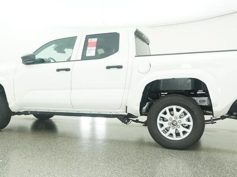 New 2026 Toyota Tacoma SR image 10