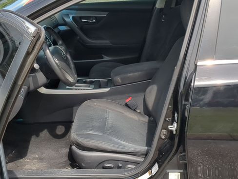 Used 2015 Nissan Altima 2.5 SV FWD image 11