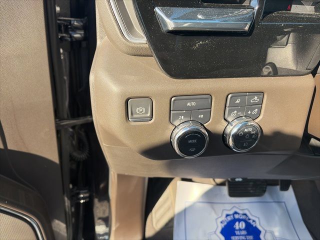 Used 2023 GMC Sierra 1500 SLT w/ SLT Premium Package AWD/4WD image 19