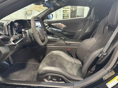 New 2026 Chevrolet Corvette Stingray Preferred Cpe w/ Z51 Performance Package RWD image 31