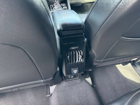 Used 2025 Jeep Compass Trailhawk AWD/4WD image 23