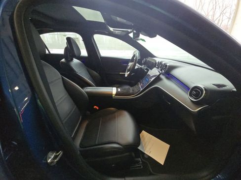 Used 2022 Mercedes-Benz C 300 Sedan image 15