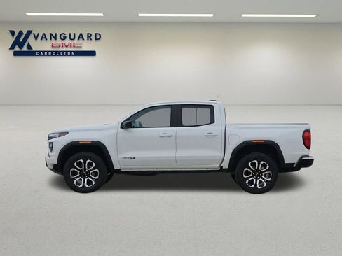 New 2025 GMC Canyon AT4 w/ Nightfall Edition image 8