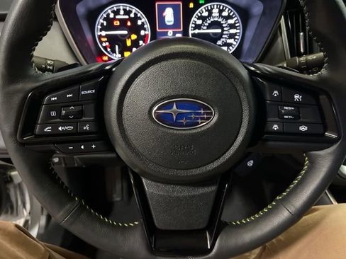Used 2025 Subaru Outback Onyx Edition AWD/4WD image 39