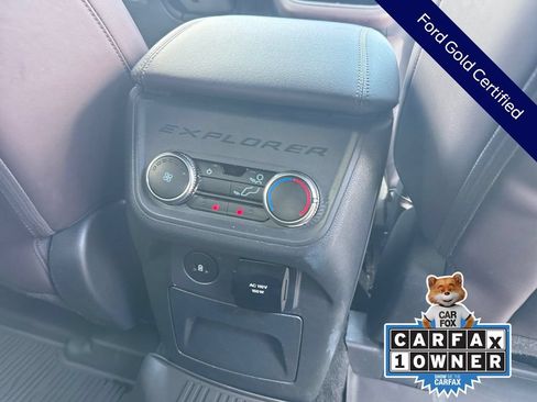 Certified 2025 Ford Explorer Platinum w/ LUX Leather Package AWD/4WD image 24