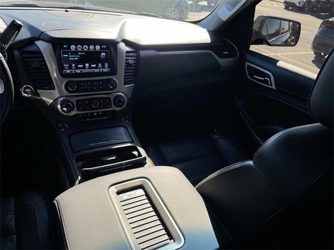 Used 2018 GMC Yukon Denali w/ Open Road Package image 15