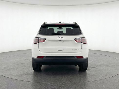 Used 2025 Jeep Compass Limited AWD/4WD image 7