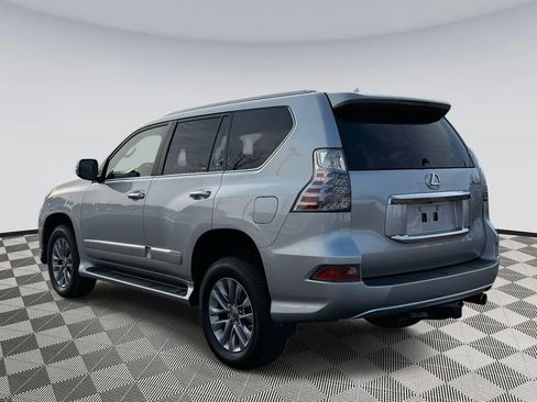 Used 2015 Lexus GX 460 Luxury image 4