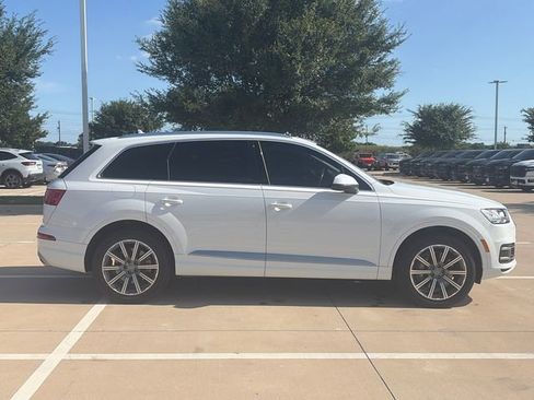 Used 2019 Audi Q7 2.0T Premium Plus w/ Premium Plus Package AWD/4WD image 10