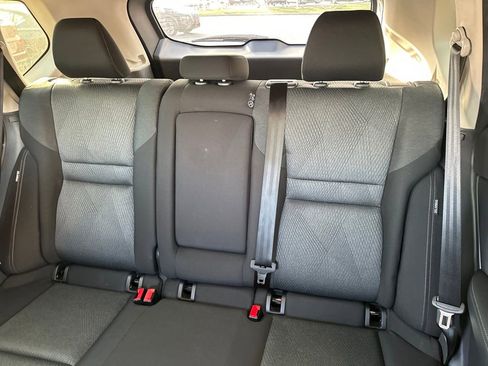 Used 2025 Nissan Rogue SV AWD/4WD image 18