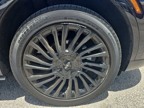 Used 2022 Lincoln Corsair Reserve FWD image 11