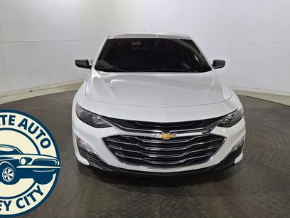Used 2023 Chevrolet Malibu LS