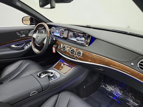 Used 2015 Mercedes-Benz S 550 Sedan image 22