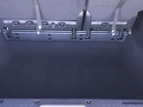 Used 2019 Dodge Grand Caravan SE image 22