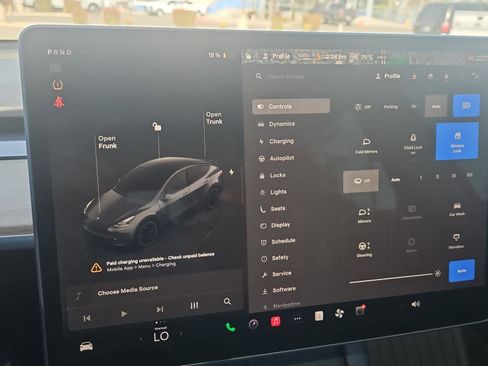 Used 2022 Tesla Model Y Performance image 17
