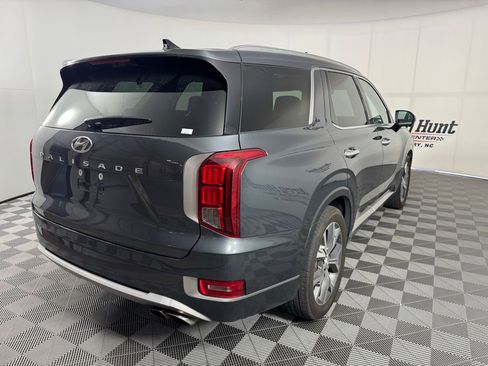 Used 2022 Hyundai Palisade Limited w/ Cargo Package FWD image 7