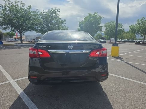 Used 2019 Nissan Sentra S FWD image 4
