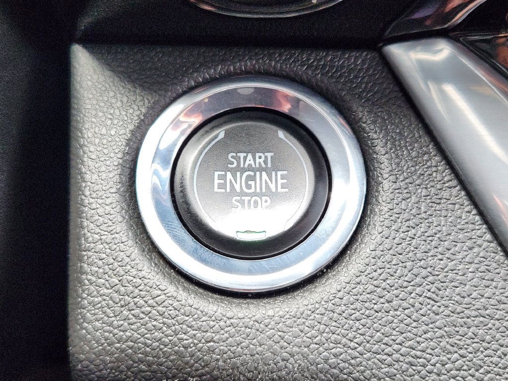 Used 2024 Buick Envista Sport Touring w/ Convenience I Package FWD image 18
