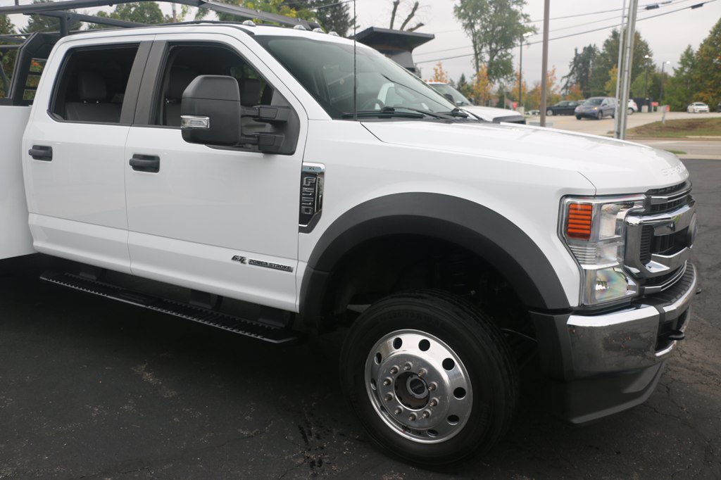 Used 2022 Ford F550 4x4 Crew Cab Super Duty w/ Power Equipment Group image 43