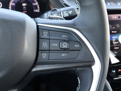 New 2026 Jeep Grand Cherokee Altitude AWD/4WD image 29