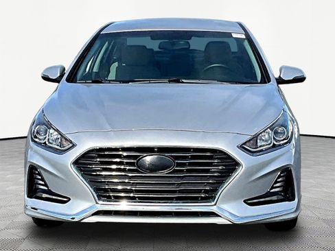 Used 2018 Hyundai Sonata SEL FWD image 2