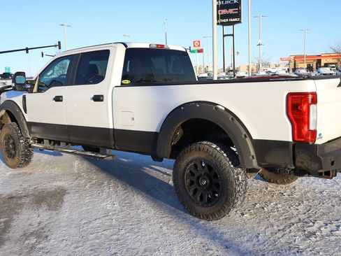 Used 2018 Ford F350 XL image 5