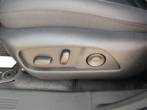 New 2026 Chevrolet Equinox LT w/ Convenience Package II image 14