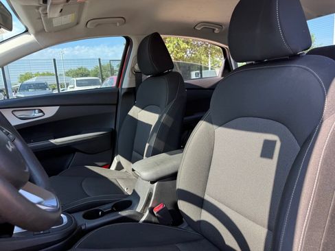 Used 2023 Kia Forte LXS FWD image 10