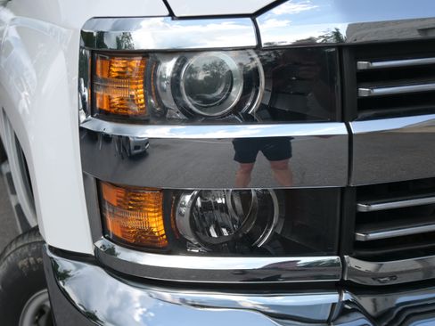 Used 2017 Chevrolet Silverado 2500 W/T RWD image 11