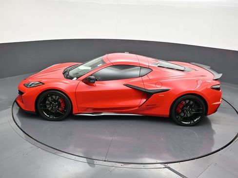 Used 2026 Chevrolet Corvette Z06 w/ Stealth Interior Trim Package image 16