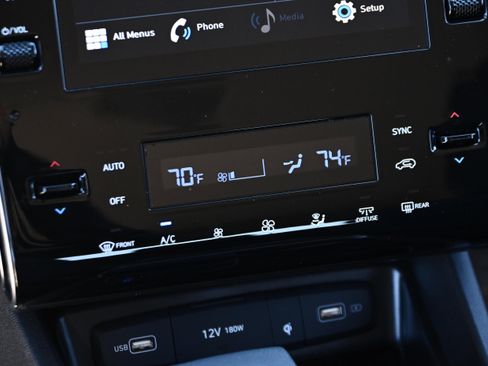 Used 2024 Hyundai Tucson SEL image 18