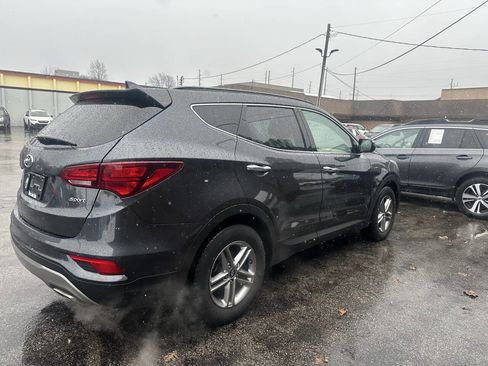 Used 2018 Hyundai Santa Fe Sport w/ 2.4L Value Package 02 FWD image 15
