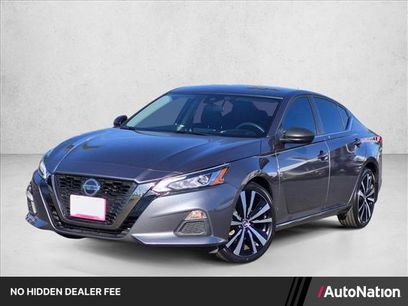 Used 2022 Nissan Altima 2.5 SR