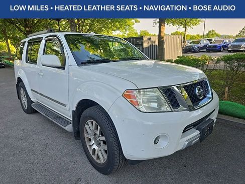 Used 2010 Nissan Pathfinder LE w/ Navigation Pkg AWD/4WD image 1