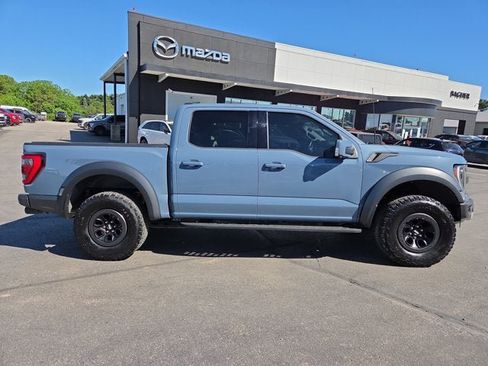 Used 2023 Ford F150 Raptor w/ Raptor Carbon Fibre Package AWD/4WD image 6